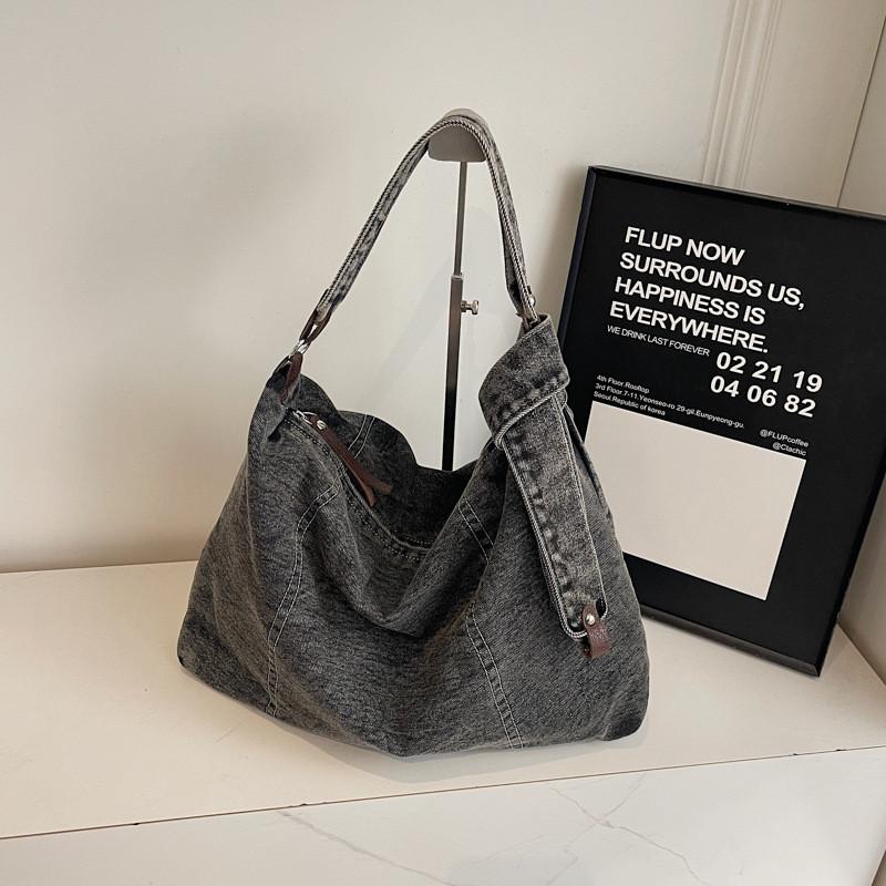 Denim Tote Bag For Women Large Capacity Casual Street Style With Zipper Closure
