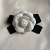 Black Brooch Fabric Camellia Flower Brooch Bow Tie Ladies College Style Shirt Collar Pins Vintage Wedding Party Brooches For Wom