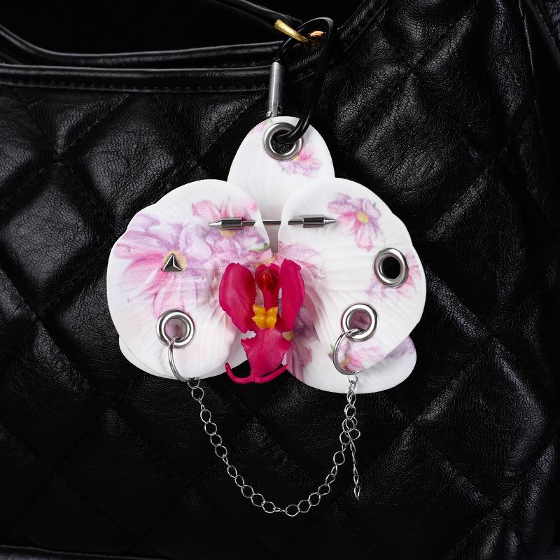 Exquisite Simulation Phalaenopsis Keychain Backpack Decoration Gifts Creative Hand-Punched Puncture Simulation Flower Keyring