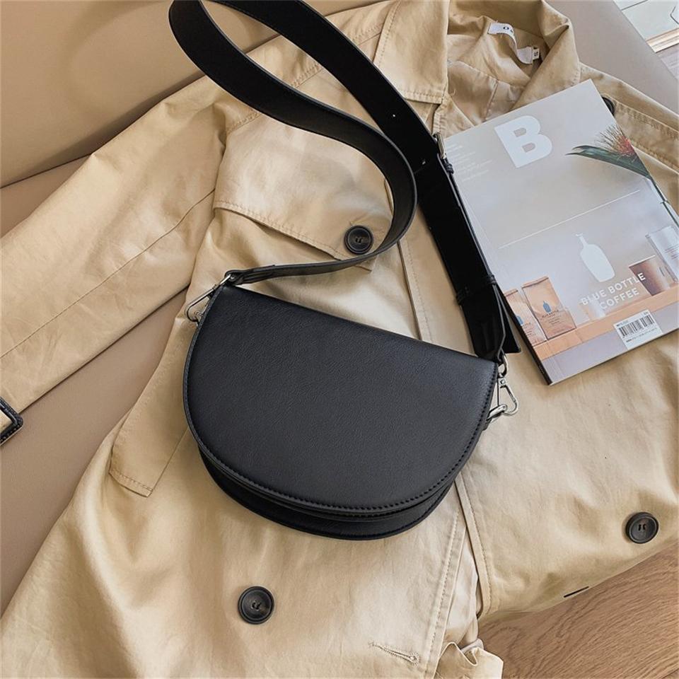Solid Bag Retro Color Saddle High Quality Leather Shoulder Bags For Women 2024 New Simple Ladies Crossbody Bag Designer Handbags