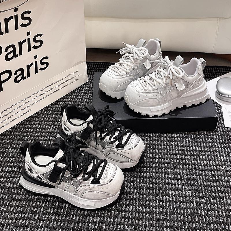 2025 Autumn New Korean Version Ins Retro Polished Leather Dad Shoes Thick-soled Round Head Lace-up Comfortable Versatile Forrest Gump Shoes