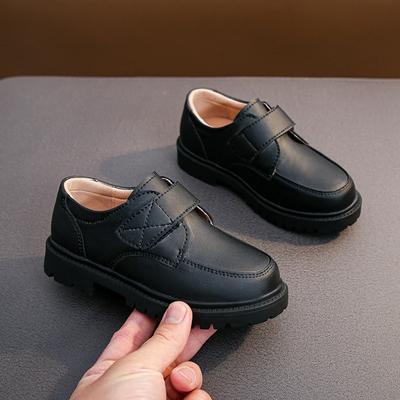 2024 Novos Versáteis Macios Quatro Estações Preto Reino Unido Uniforme Escolar Sapatos Gancho & Loop Crianças Meninos Mocassins Respiráveis Simples Sapatos Infantis