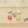 Elegant Floral Claw Hair Clip for Women - Sophisticated Bangs & Side Hair Accessory