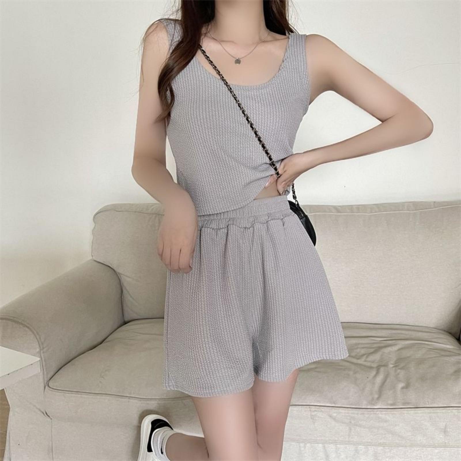 

Женский короткий жилет на подтяжках, пижама, шорты с высокой талией и широкими штанинами, комплект из двух предметов S