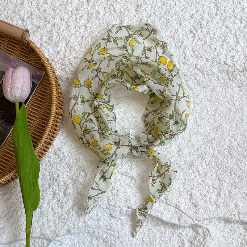 Triangle scarf scarf women's literary new floral small scarf silk scarf high-end headscarf summer women's pastoral headband tied hair