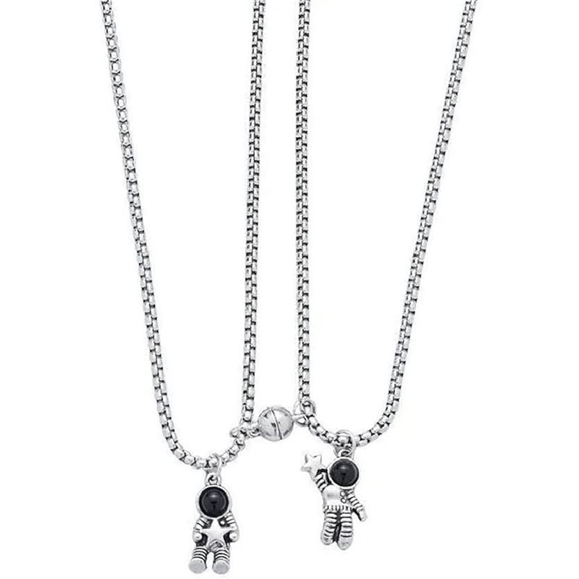 Caiyao 2Pcs Stainless Steel Mutual Attraction Couples Matching Spaceman Pendant Necklace Astronaut Promise Necklace for Women Men Friends Him Her
