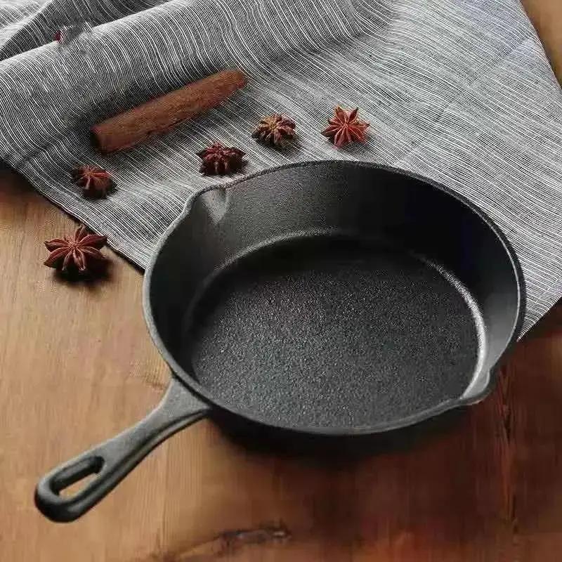 Cast Iron Mini Omelette Pan Non-Stick Omelette Dumpling Divine Hot Frying Pans Breakfast Omelette Portable Small Cooking Eggs