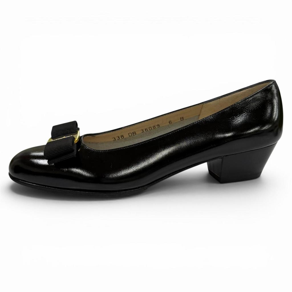 Pristine Salvatore Ferragamo Pumps Vala Logo Metal Ribbon Leather Black 6 Used