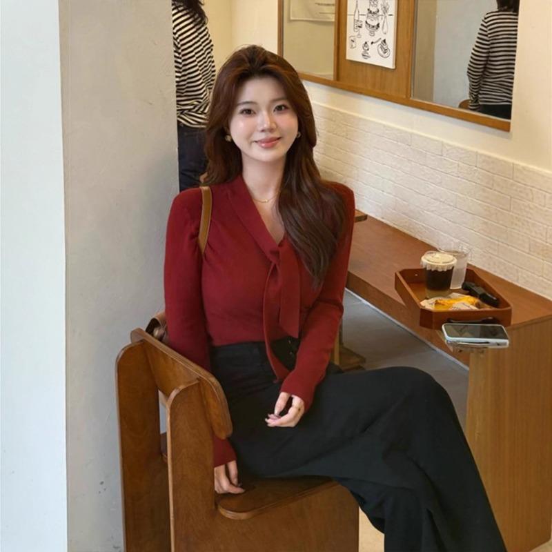 Early autumn light ribbon neck knitted sweater women's new autumn and winter high-end design sense inner bottoming shirt top