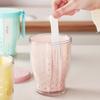 Obstsalat-Behälter Tragbarer Snackbecher mit integriertem Löffel und Sieb