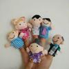 Lot de 6 Marionnettes à Doigts Douces en Peluche Marionnettes en Tissu Velours Jouets Jouets d'Éveil Jouets pour l'Heure du Conte