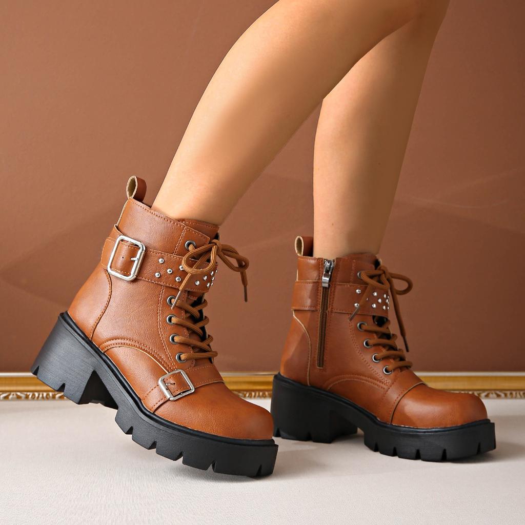 Fashion Women's Leather Rivet Short Top Lace-up Boots, Women's Thick-heeled Large-sized Belt Buckle Motorcycle Boots