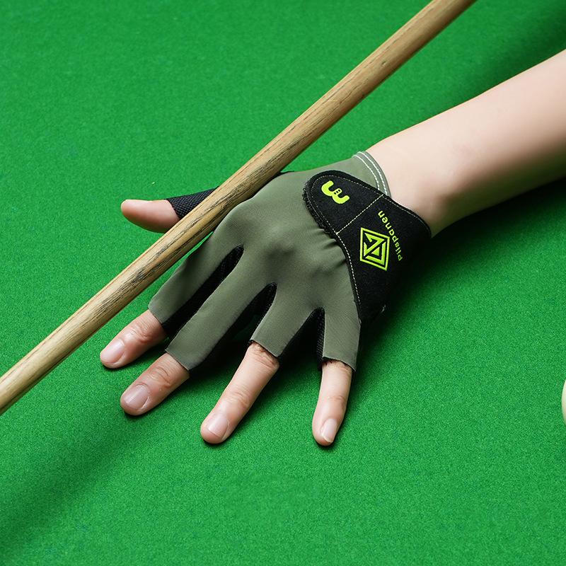 Durable Comfortable Single Anti Slip Half Finger Lightweight Snooker Sweat Wicking Fishing Gloves for Both Men and Women