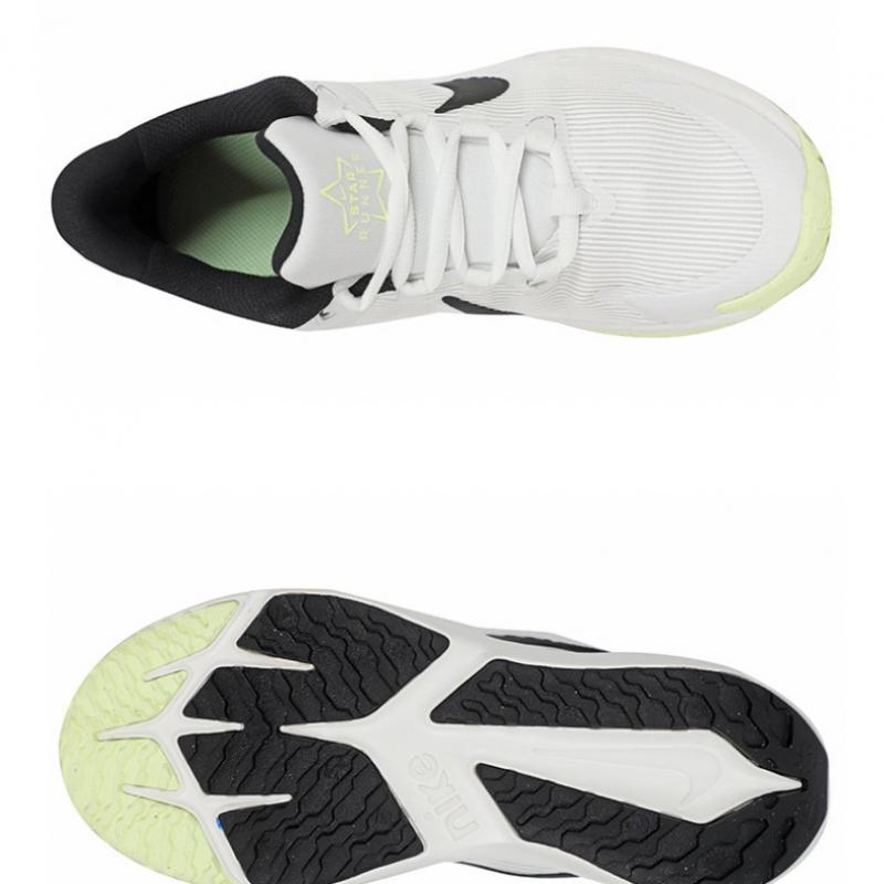Nike Sneakers Star RuNner 4 Nn Gs