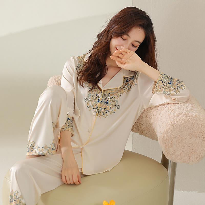 Ice Silk Pajamas Women Spring/autumn Long Sleeve Pants Cool Simple Ice and Snow Silk Satin Light Cooked Women's Pyjamas Sets