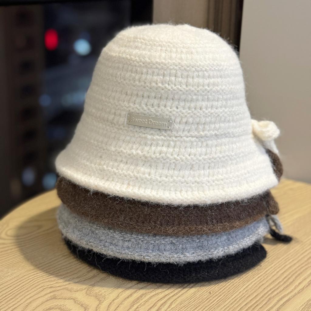 New Autumn and Winter Bow Knitted Fisherman Hat for Women Fashionable and Versatile Face Showing Small Slit Ear Protection Hat Basin Hat Cold Hat