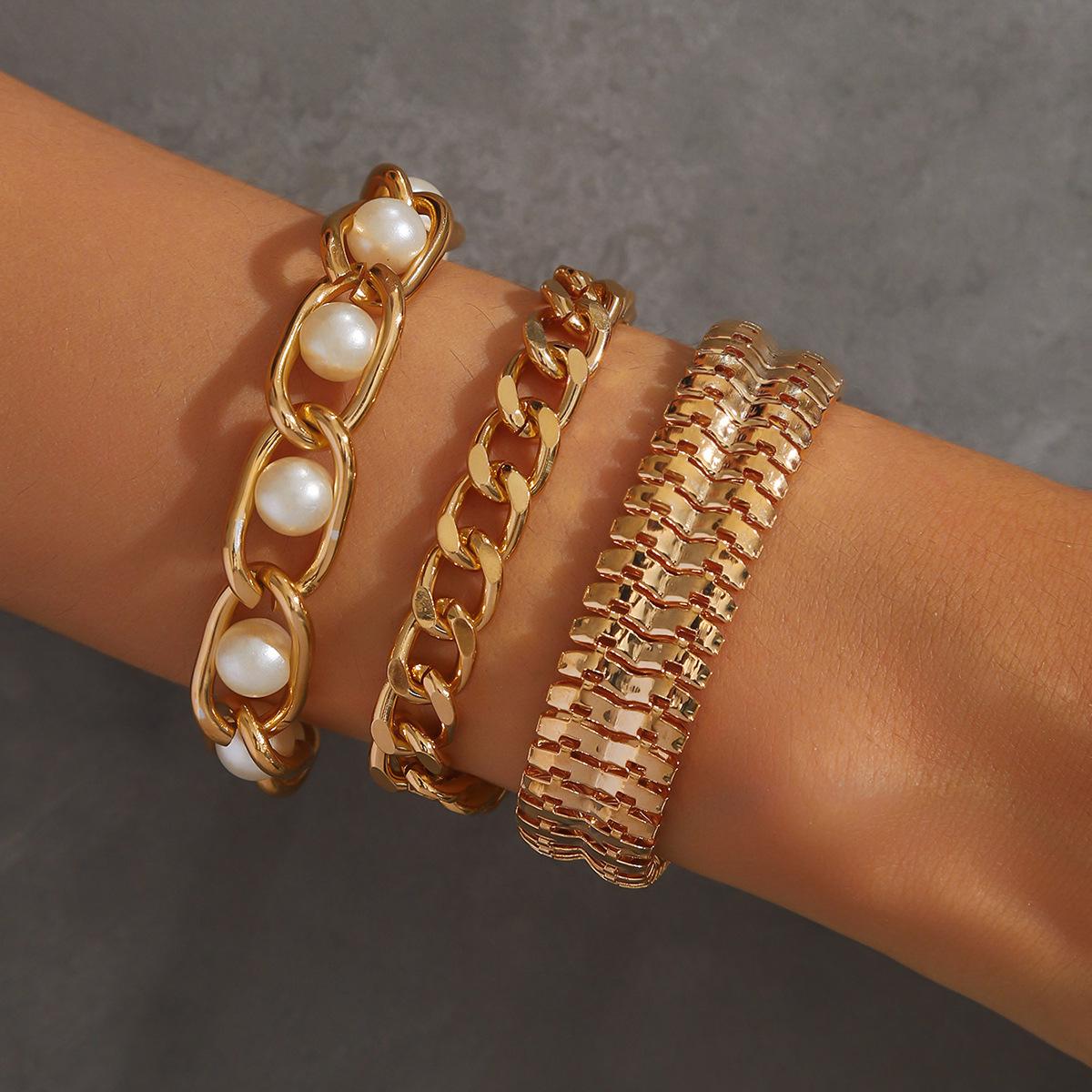 Bohemian Multi-layer Gold Pendant Beaded Bracelet for Women