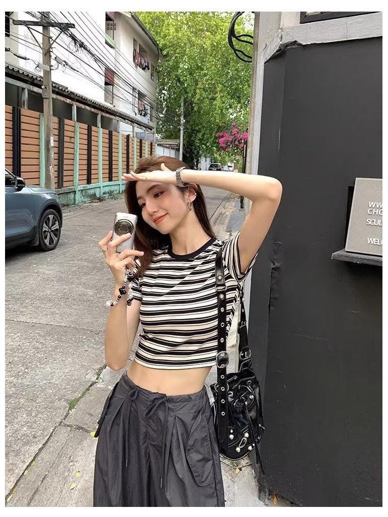 Women's High-Waisted Parachute Cargo Pants - Lightweight, Quick-Drying, Wide-Leg Casual Sportswear for Spring/Summer.