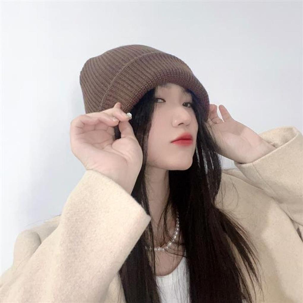 Touca Básica de Tricô (Castanho)