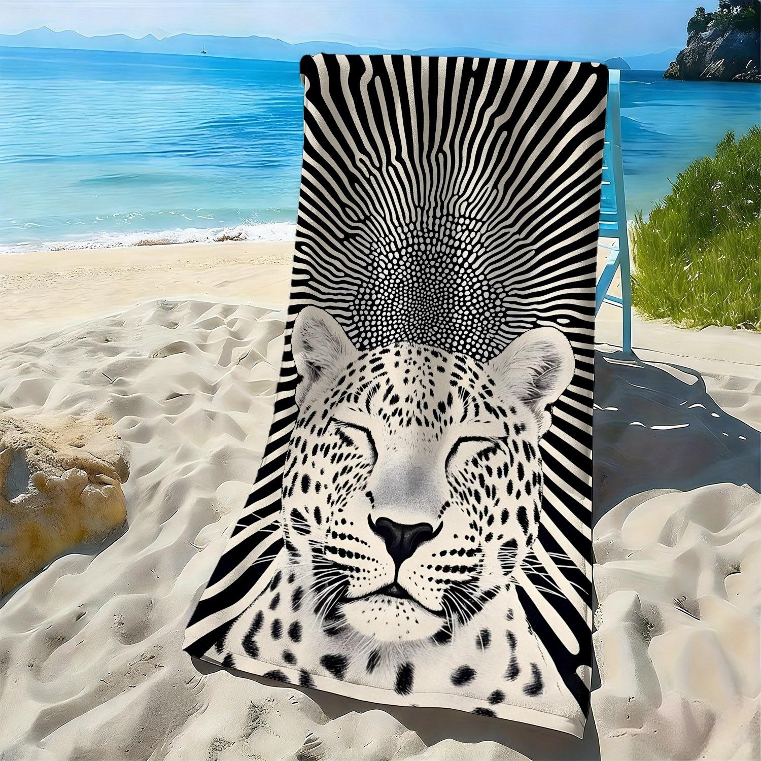 

Abstract striped cheetah pattern polyester microfiber beach towel is highly absorbent, suitable for swimming and beach outings W40*H60(CM)