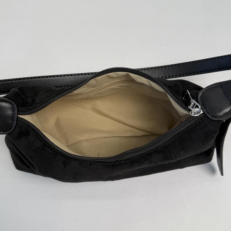 Women's Suede Shoulder Bag: Versatile, Fashionable Crossbody & Underarm Design