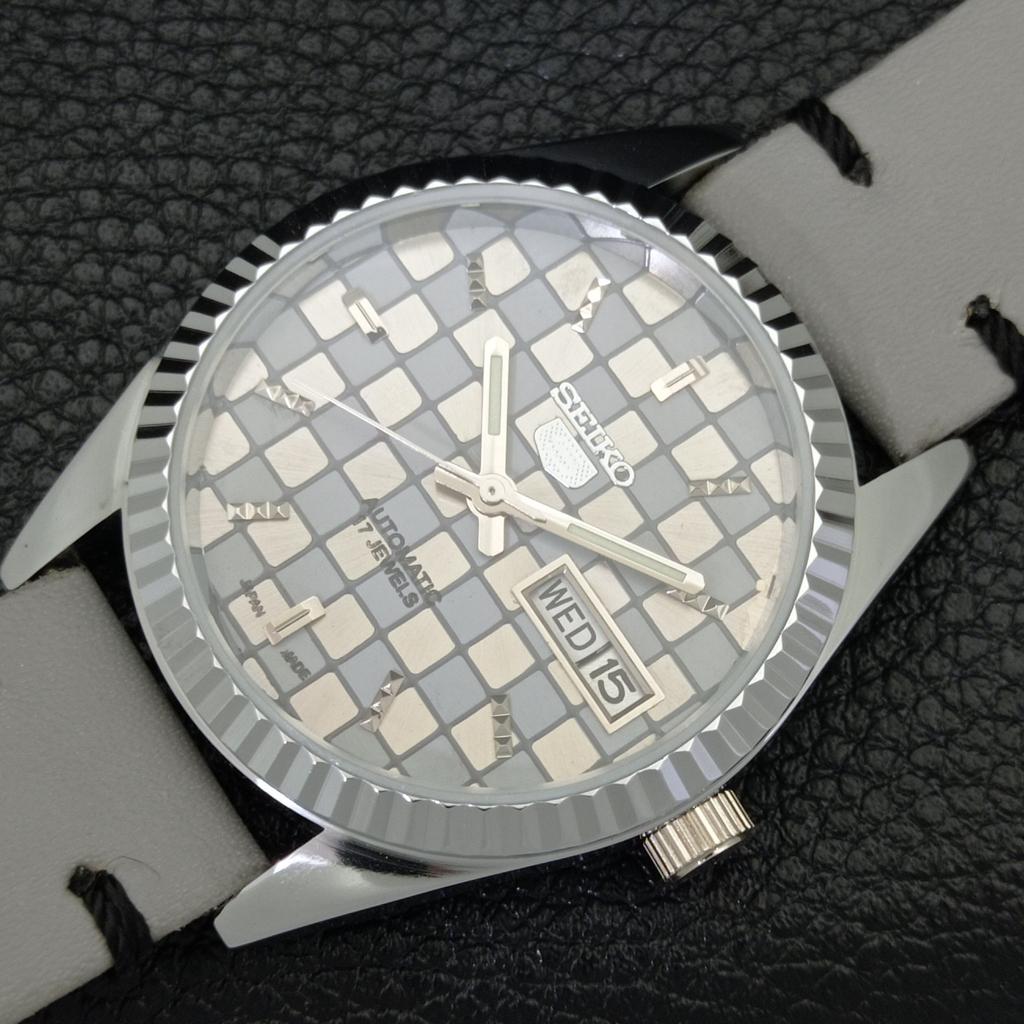 VINTAGE REFURBISHED SEIKO 5 AUTOMATIC JAPAN MENS GREY COLOR DIAL WATCH A440349-4 Sk-a440349