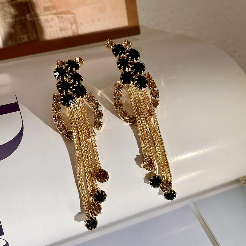 Retro Autumn and Winter Exaggerated Metal Chain Long Tassel Ear Clip Black Crystal Rhinestone Ear Ring Earrings for Women