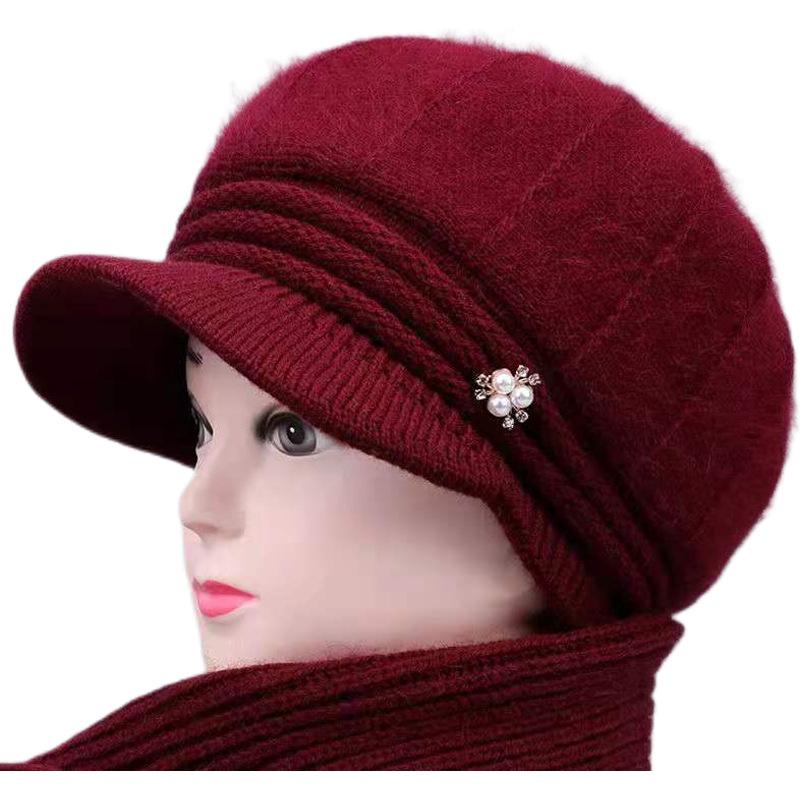 Winter new middle-aged and elderly hats women's fleece warm women's ear protectors knitted wool hats mother grandma hats women
