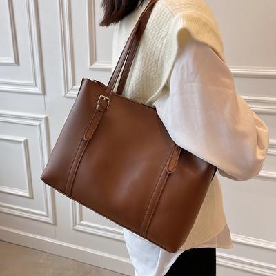 Günlük Tote Çanta Kadın Büyük Kapasiteli Doku Deri Tek Omuz Koltuk Altı Çantaları Yeni Moda Kova Çantalar Trend