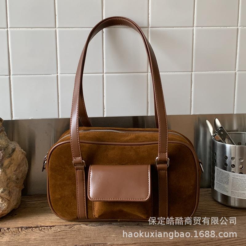 Large-capacity Bag Women's Autumn and Winter Versatile 2025 New Simple Casual Shoulder Underarm Bag Work Commuter Pillow Bag