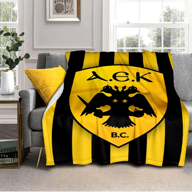 Coperta con Stemma Calcio Aek Adatta per Divani, Letti, Uffici e Campeggio - Regalo Perfetto per Halloween Natale