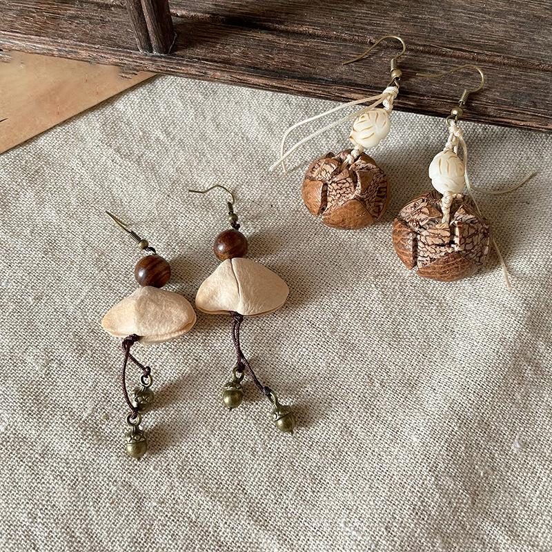 Wood bead fruit core hazelnut pendant fringed earrings retro literary temperament earrings women's earrings design sense niche