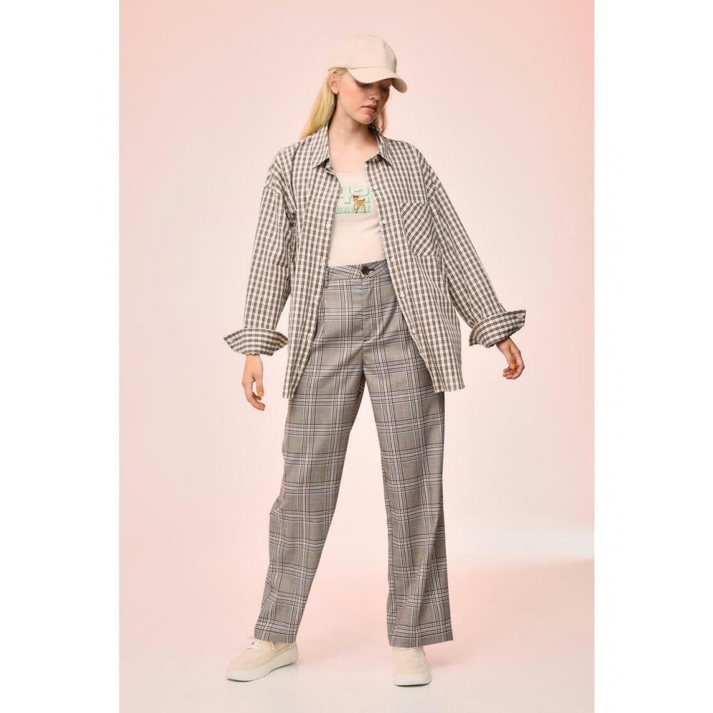 

Брюки HM на заказ в светло-коричневую клетку 1095385001