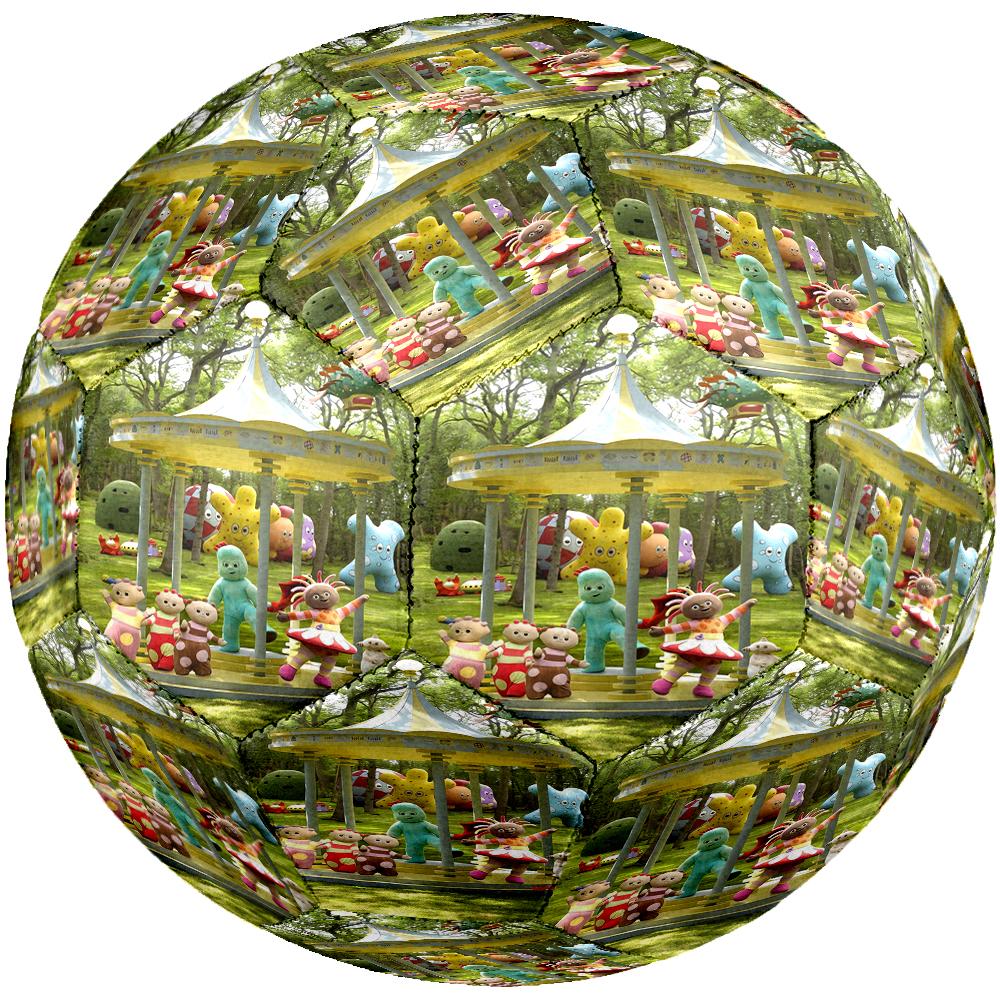 In the Night Garden Theme Size 5 Soccer Ball, Suitable for Both Indoor and Outdoor Matches, a Gift Suitable for Everyone.