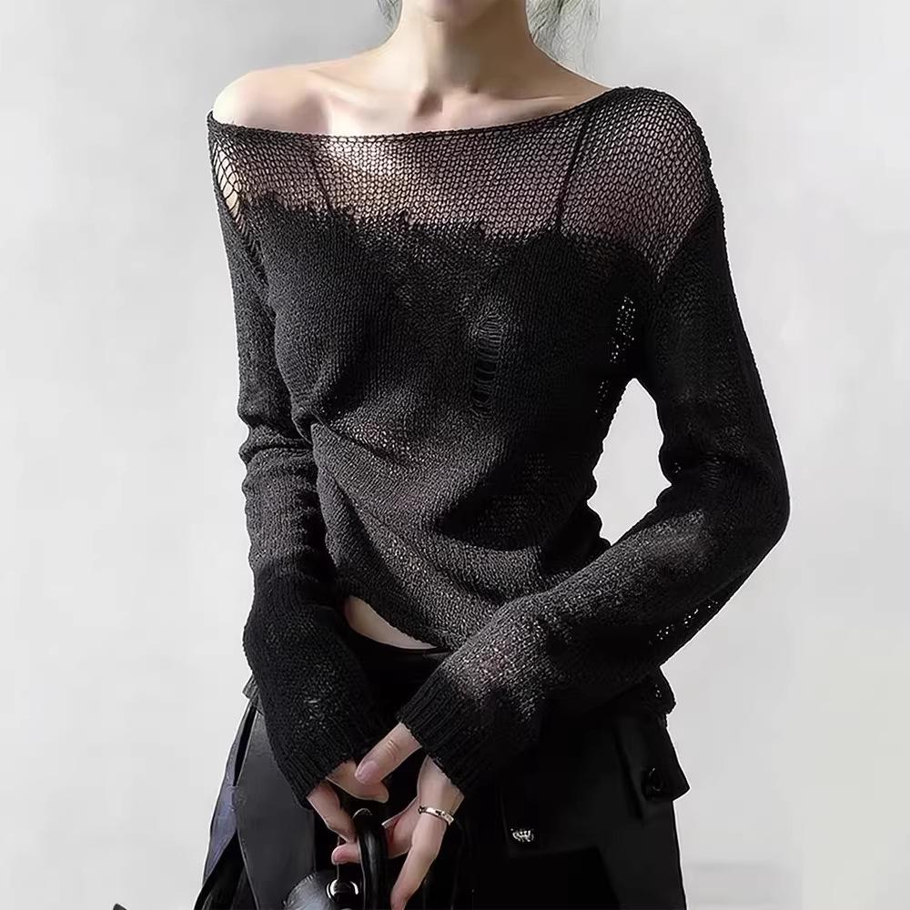 Women's Black Mesh Splice Long-Sleeve Fashionable T-Shirt - Trendy Spring Style