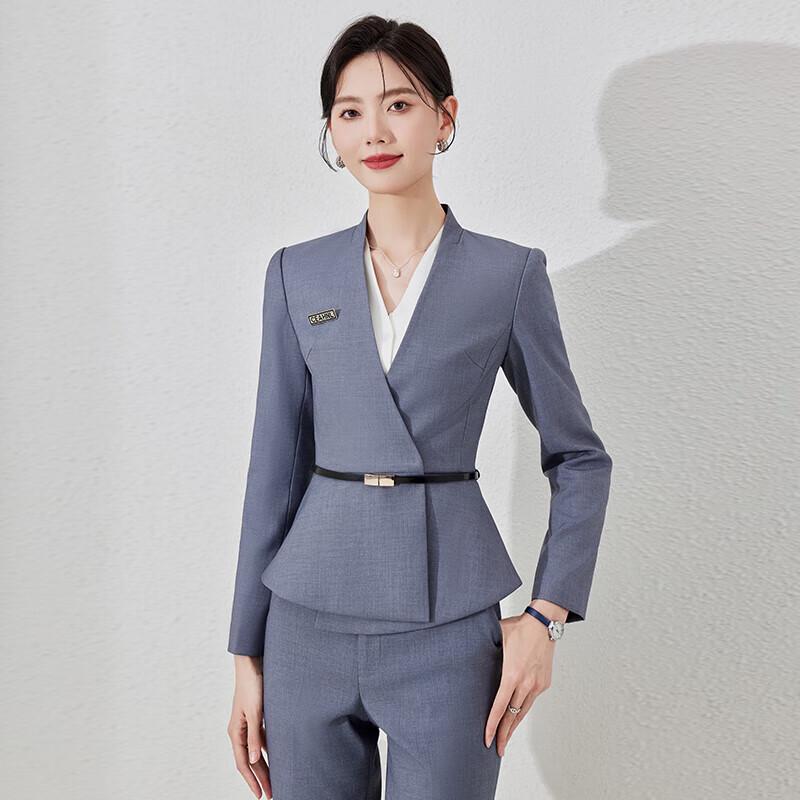 Женский серый трехкомпонентный профессиональный костюм S