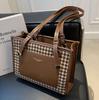 Large Capacity Bag Women'S Bag Fashion Shoulder Bag Versatile Texture Plaid Portable Foreign Style Tote Bag