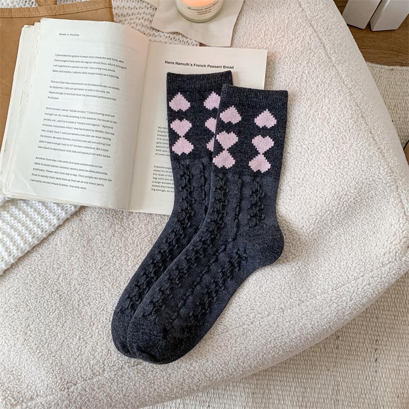 Female Autumn and Winter Warm Love Twist Gentle Tube Pile Socks