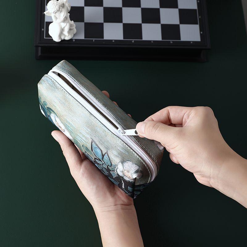 Original Retro Pencil Case High-end Oil Painting Pen Student Pencil Case High Aesthetic Value Niche Large Capacity