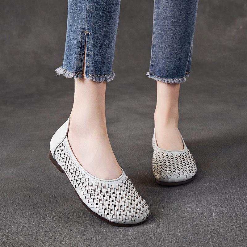 First layer cowhide mother shoes women's 2025 summer new hollow hole shoes leather flat bottom retro woven sandals women