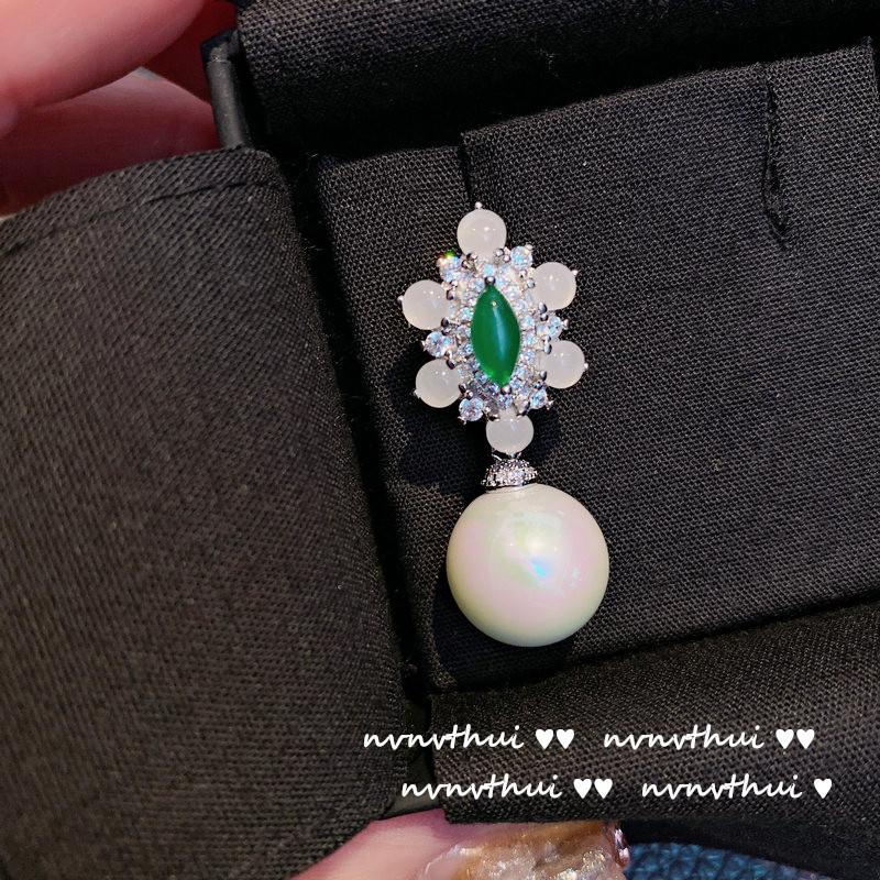 

Серьги с изумрудными бусинами в сказочной цветовой гамме, Серьги с бусинами из циркона цвета малахитовой зелени с цветочным узором, покрытые 18-каратным золотом, Ожерелье