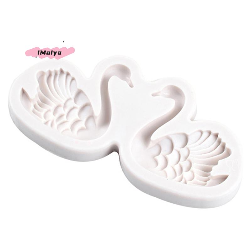 M-Swan Silicone Candle Mold for Aroma Soap And Chocolate Pudding Mousse Cake Valentine's Day Baking Decorating Tool
