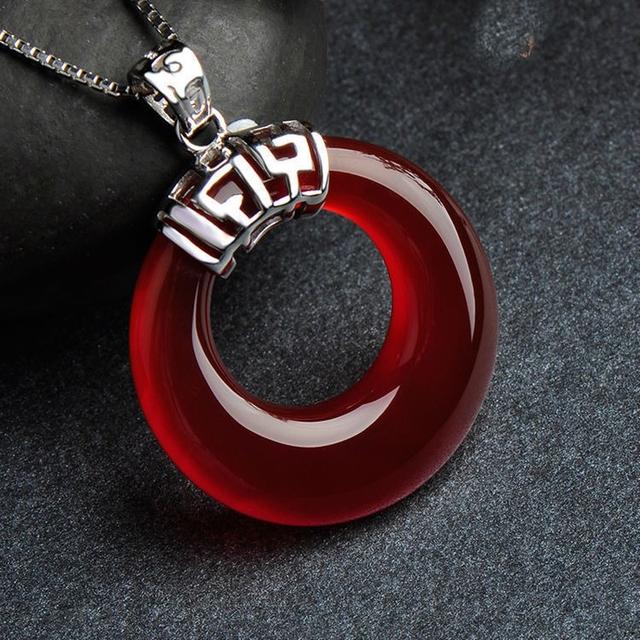 Natural Green Chalcedony Hand -Carved Safe Buckle Pendant Fashion Jewelry Men And Women Green Agate Silver Inlaid Necklace