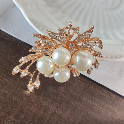 Pearl Flower Brooch Personalized Sweater Brooch Fashion Light Luxury Accessories High-End Suit Cheongsam Pin Fixed Button