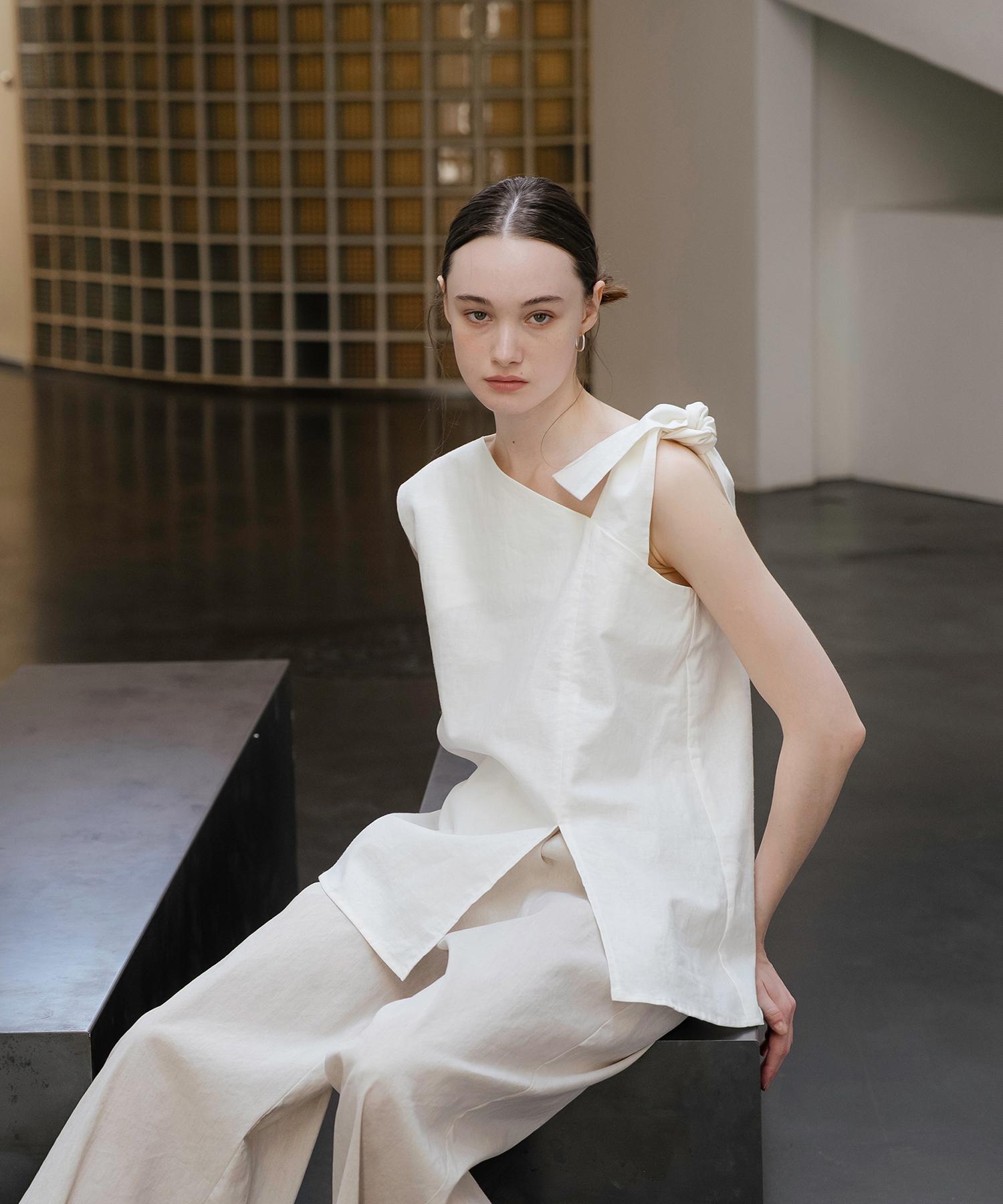 Unis White Asymmetric Blouse Off White