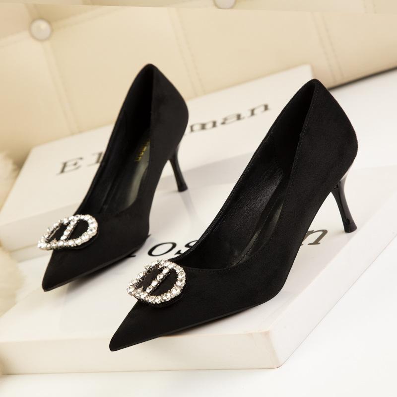 Mode High Heels Damenschuhe dünne Absätze hohe Absätze flacher Ausschnitt spitz Strass Metall Schnalle Bankettschuhe