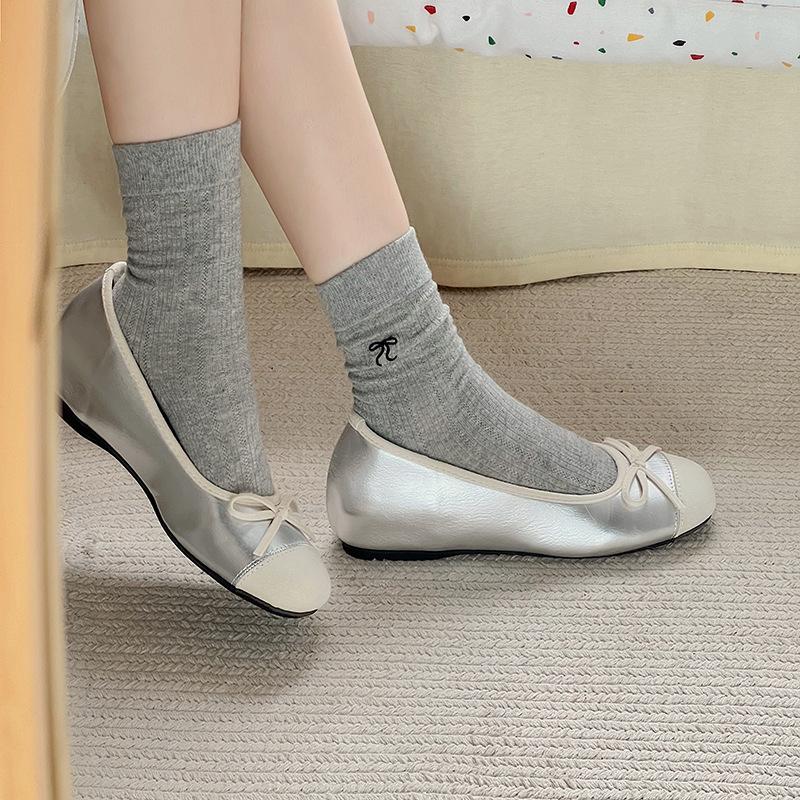 

Flat bottom temperature increase French red Doudou single shoes 2024 summer new soft sole flat heel temperament ballet shoes 35 серебряный