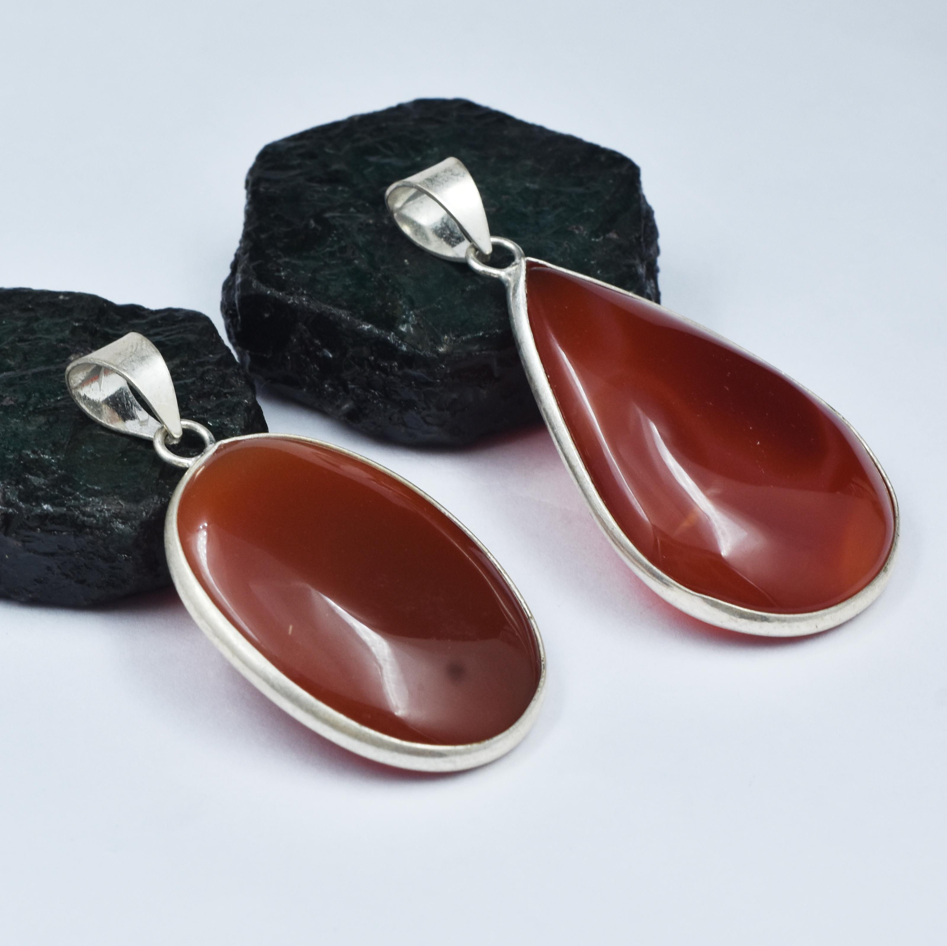 

Oval-Pear Red Onyx Natural CERTIFIED Gemstone 925 Sterling Silver Pendant 100 Ct AR-1722