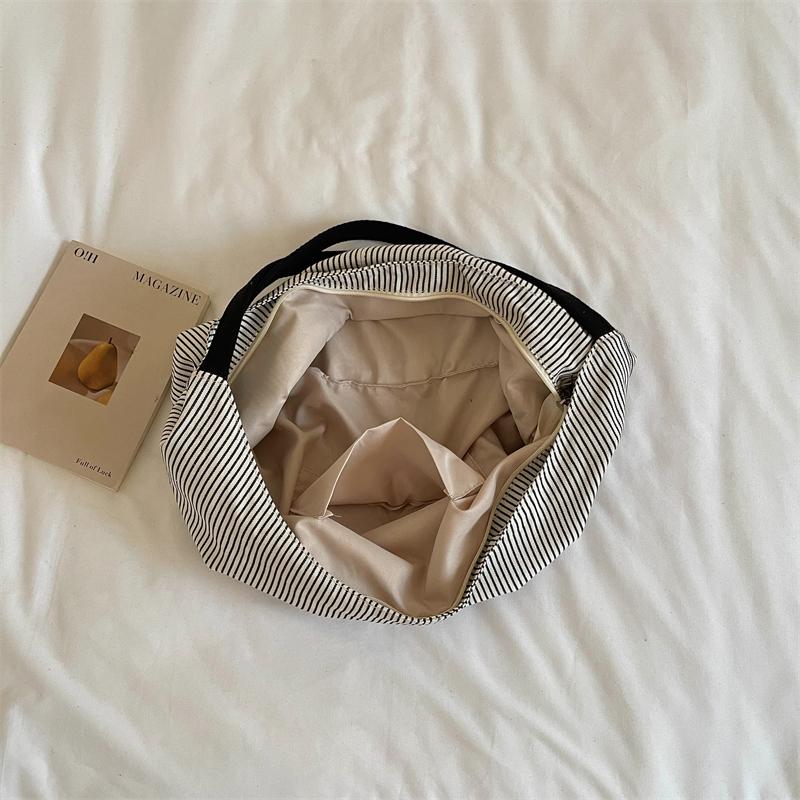 Borsa Hobo in Tela a Righe Morbida con Ampia Tracolla Grande Capacità Borsa Tote Casual da Donna per l'Uso Quotidiano