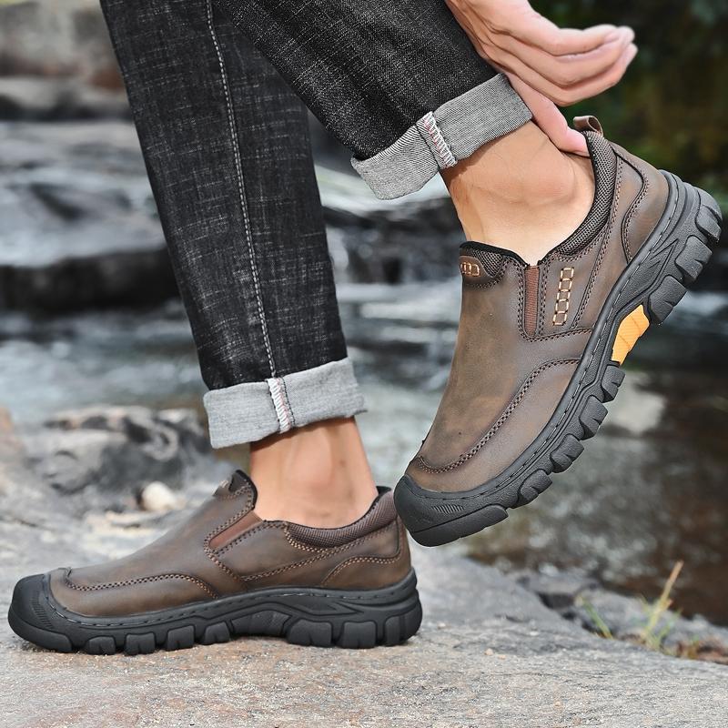Hand Stitched Male Hiking Footwear Leisure Outdoor Walking Shoes New Antiskid Travel Trainers Genuine Leather Mens Slip On Shoes